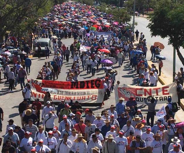 Censura familia Zapata obra de Fabián Cháirez