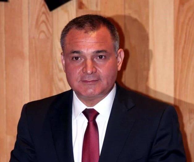 Revela AMLO que Segob trianguló a García Luna