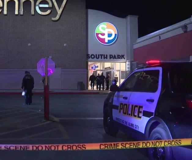 Balacera desata sicosis en un mall