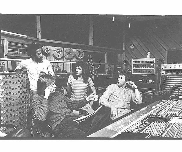 ECM, la ingeniería alemana del sonido ECM, la ingeniería alemana del sonido