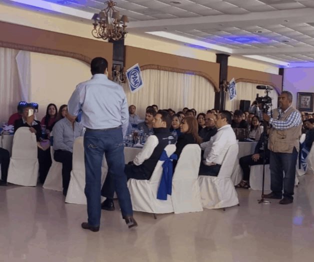 Sostienen panistas reuniones privadas Sostienen panistas reuniones privadas