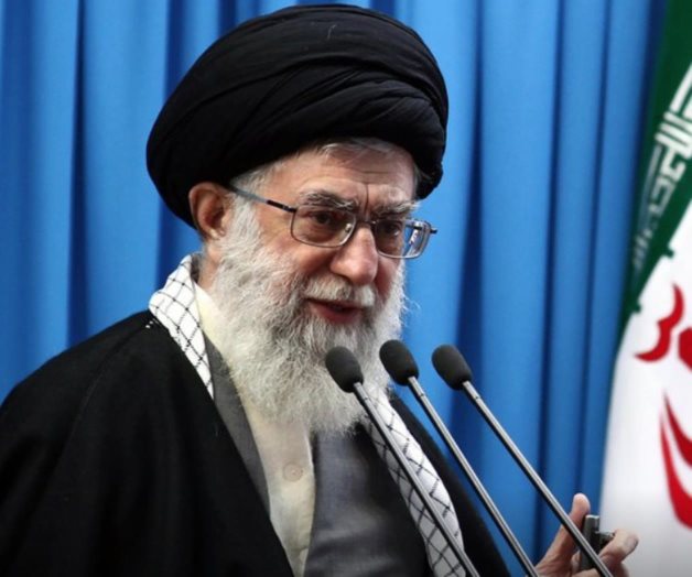 Jamenei: Trump es un “payaso” que traicionará a iraníes