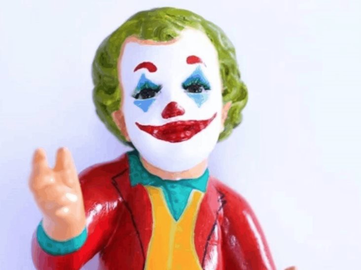 Customizan niños Dios de Joker, Thundercats y Gokú Customizan niños Dios de Joker, Thundercats y Gokú