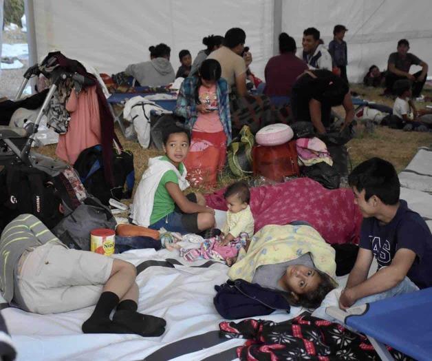 Desisten hondureños de avanzar a México