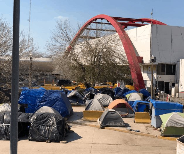 Reubicarán a migrantes