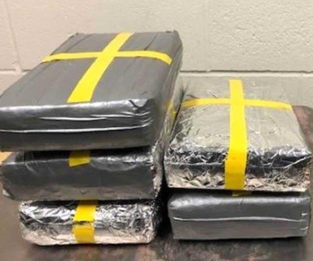 Detienen a persona con carga de ‘coca’