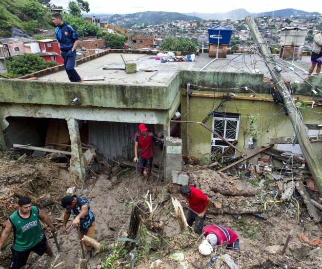 Al menos 30 muertos tras tormentas en Brasil