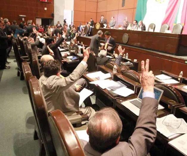 Legisladores de 4T van por agenda de AMLO