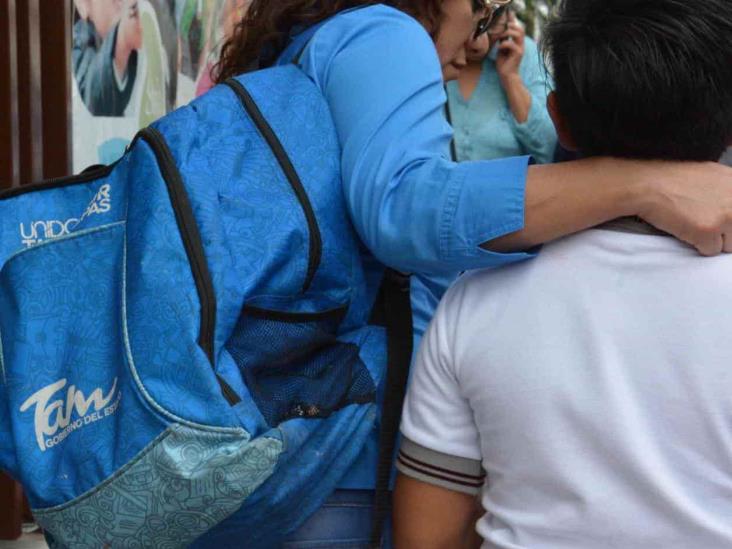 Oficial: Este lunes revisarán mochilas Oficial: Este lunes revisarán mochilas