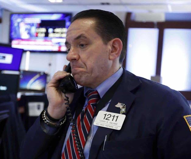 Desplome de mercados por temor a coronavirus