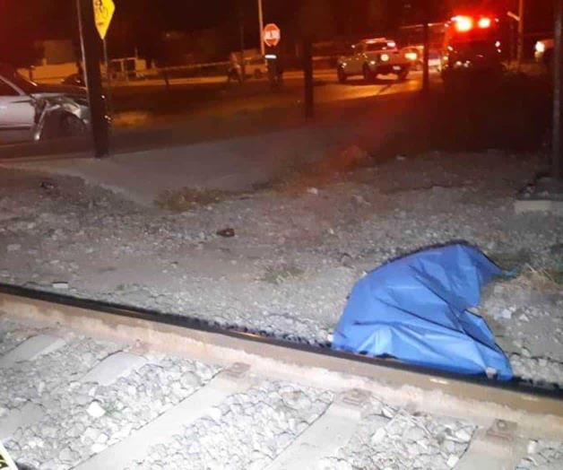 Ignoran alto y se los lleva el tren; muere uno de los ocupantes