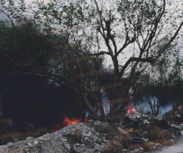 Prenden intencionalmente fuego a basureros clandestinos