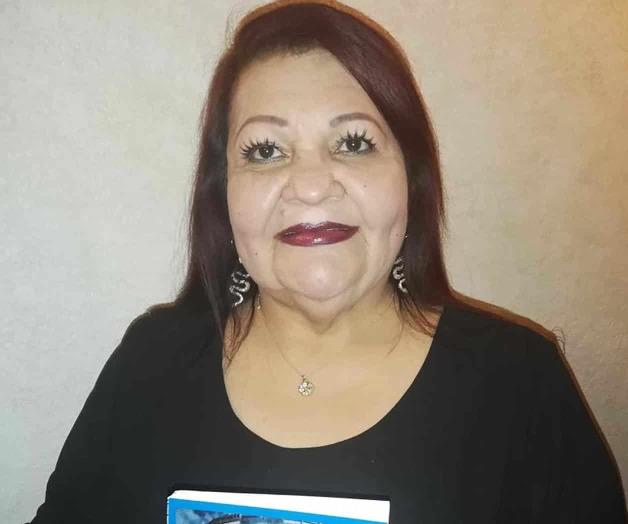 Presentará libro de Arturo Martínez