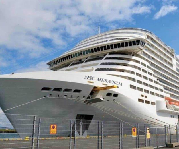 Sanidad Internacional revisa a pasajeros del crucero Meraviglia