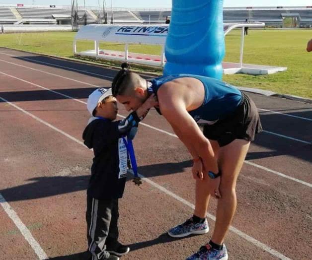 Corren atletas por un milagro para Brayan Corren atletas por un milagro para Brayan