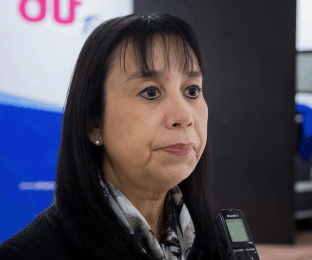 Promueve convocatoria de becas a estudiantes