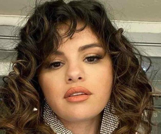 ¿Llena de botox? ¿Llena de botox?