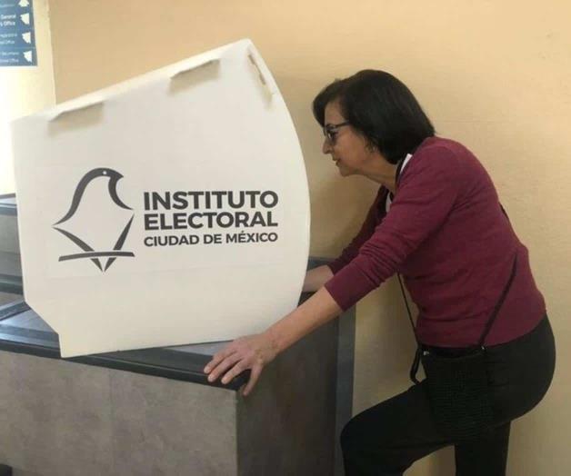 Acusan retraso y fallas en tabletas en consulta