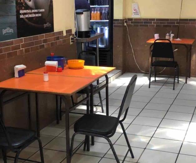 Ni el servicio a domicilio salva a los restauranteros