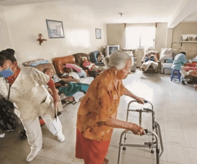 Ancianos se defienden solos del virus Ancianos se defienden solos del virus