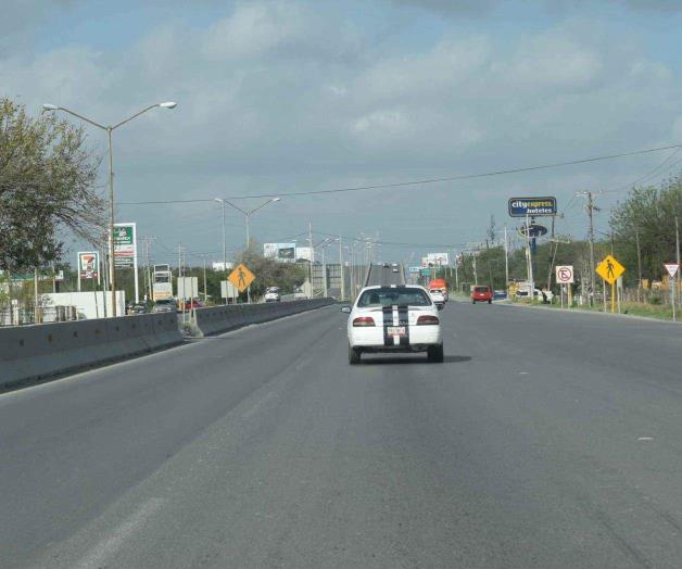 Interceptan a conductor y lo despojan de Focus