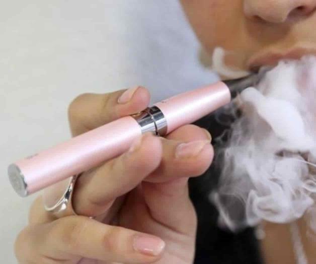 Vapeadores, en riesgo de contraer coronavirus Vapeadores, en riesgo de contraer coronavirus