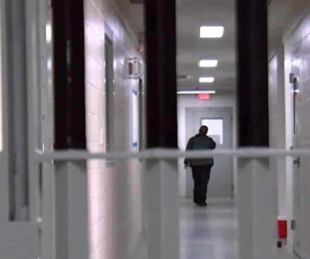 México podría excarcelar a 1200 presos por virus o amnistia