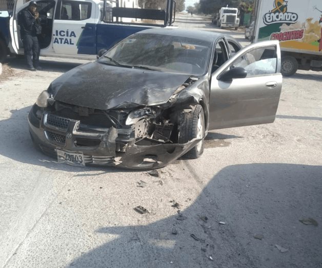 Ama de casa e hija heridas en choque