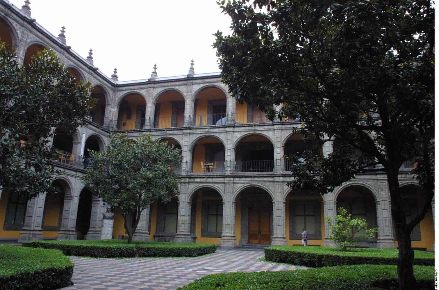 ANTIGUO COLEGIO DE SAN IDELFONSO