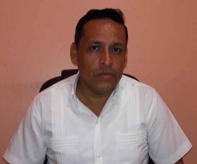 Asesinan a defensor de derechos humanos y su hijo en México