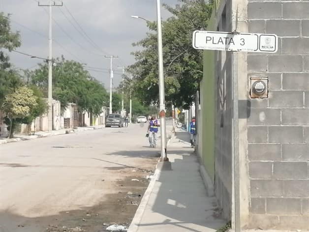 Llevan dos años con el desbordamiento de aguas residuales en Villa Esmeralda