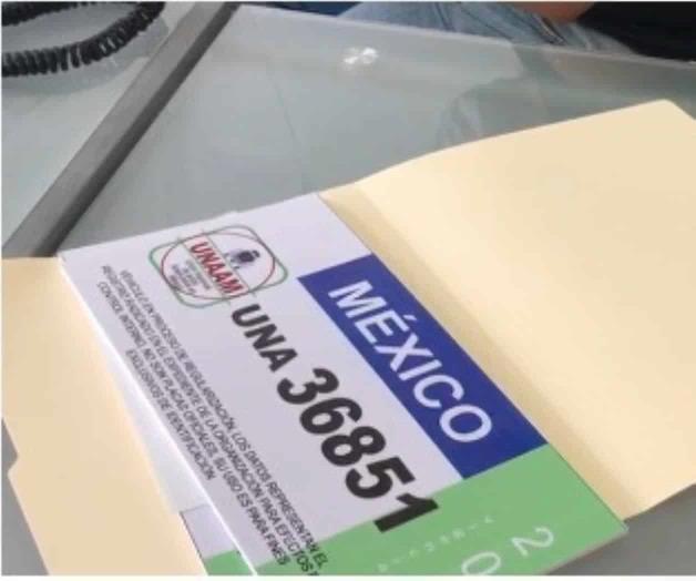 Autos americanos con placas de cartón deben sujetarse al ‘Doble no circula”