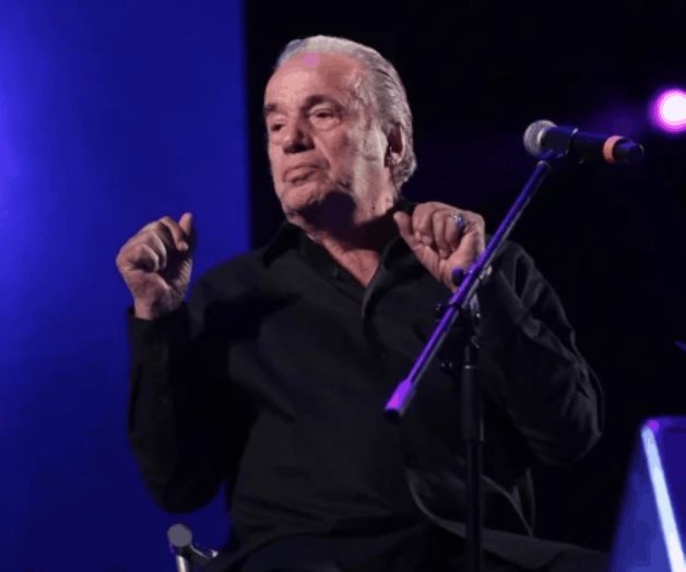 Hospitalizan a Óscar Chávez por Covid-19