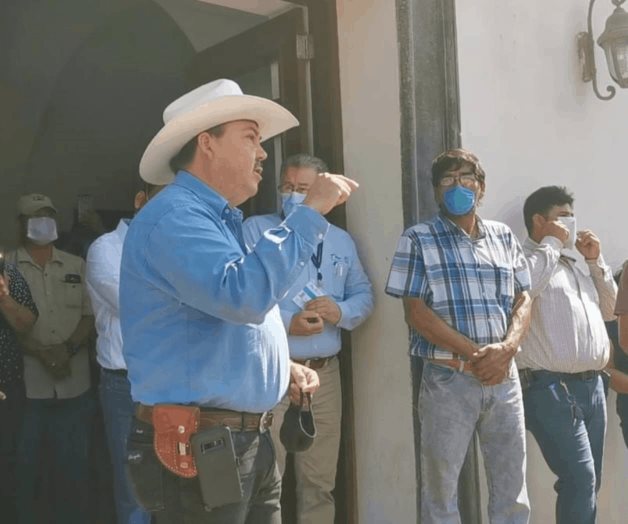 Arremete Pepe Ríos contra comerciantes