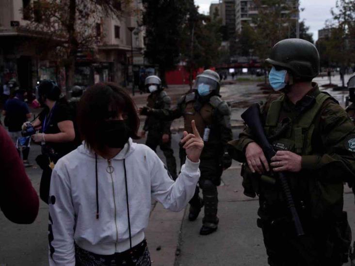 Chile alcanza un récord con 888 contagios en las últimas 24 horas Chile alcanza un récord con 888 contagios en las últimas 24 horas