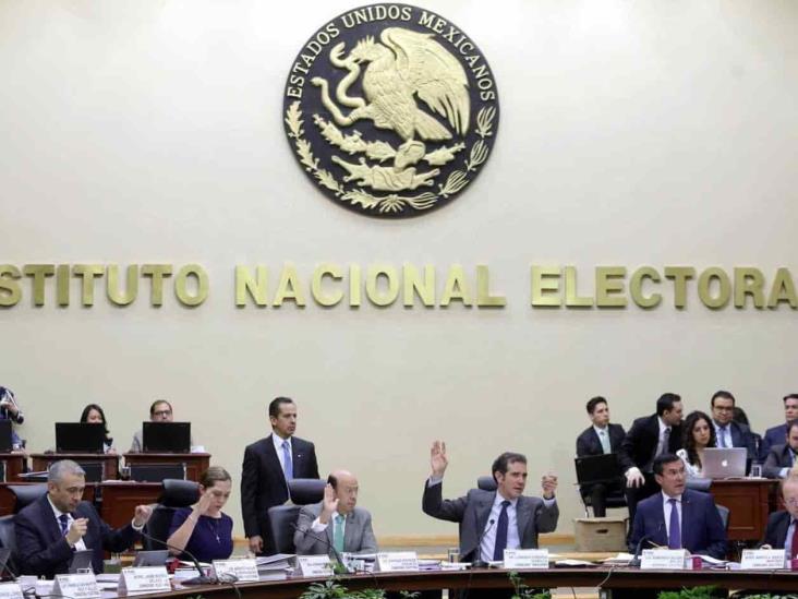 Consejeros del INE ganarán más que AMLO en 2020 Consejeros del INE ganarán más que AMLO en 2020