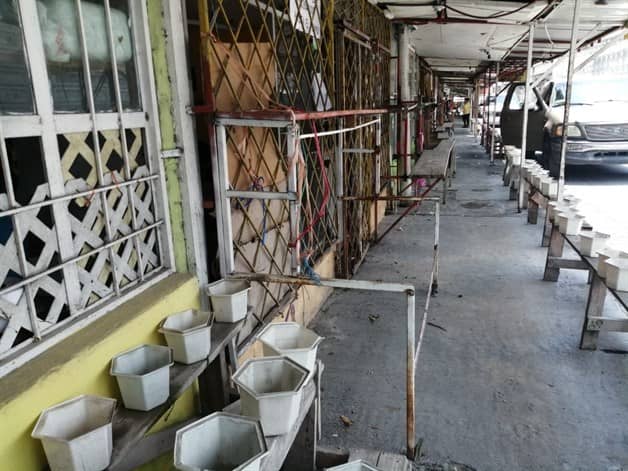 No aguantan comerciantes de la Flor estar cerrados hasta finales de mayo