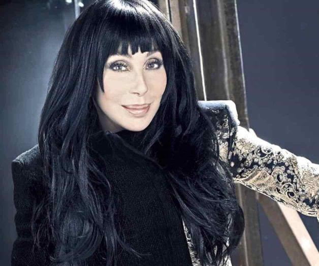 Prepara su biografía