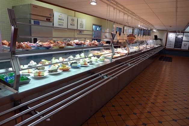 Anuncian cierre de restaurantes Luby’s