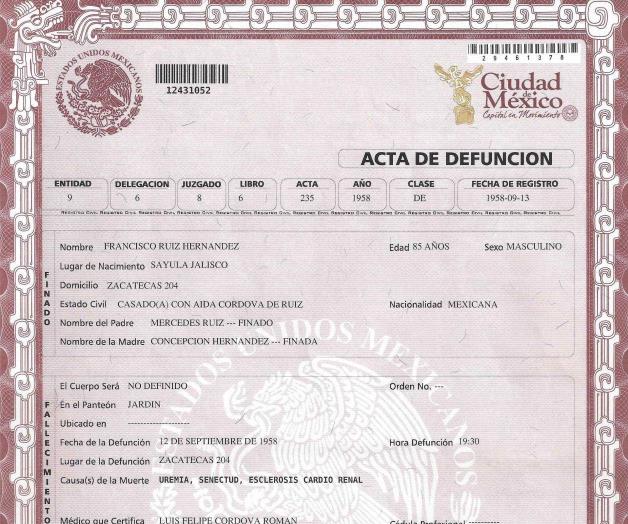 Van tras banda que trafica actas de defunción