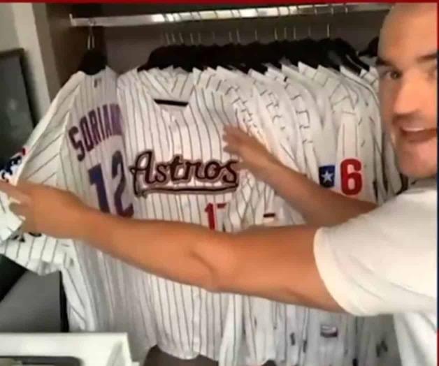 Jorge Cantú presume su museo en casa