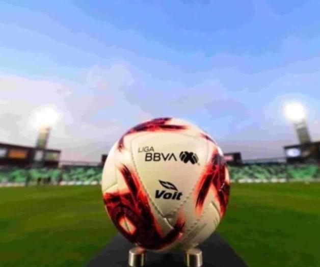 Habrá 300 personas en los estadios en el regreso del futbol