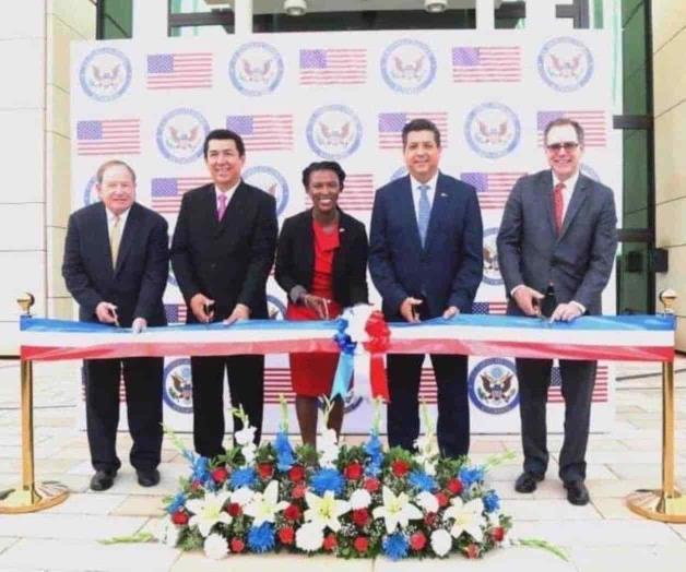 Deja Neda A. Brown el Consulado de EU