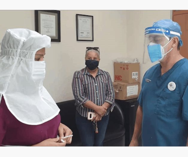 Donan escafandras al Hospital General Donan escafandras al Hospital General