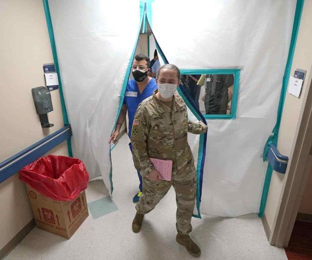 Más personal militar a hospitales en Texas