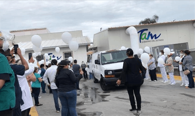 Despiden enfermero víctima del Covid-19