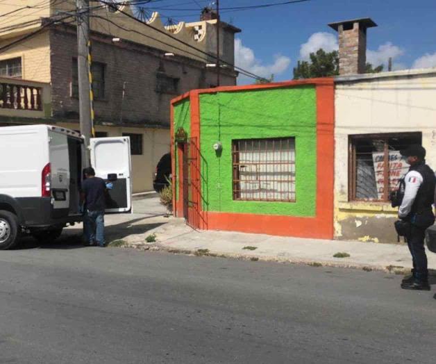 Localizan cadáver de hombre en el interior de una vivienda