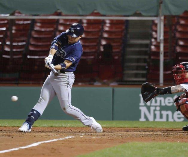 Con 3 jonrones, Rays vencen 8-5 a Medias Rojas