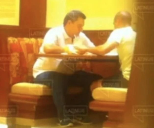 David León frena paso a SSa por video donde da dinero a hermano de AMLO