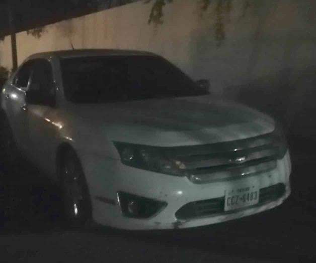 Tirotean a policías y huyen